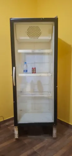 Geladeira expositora