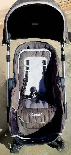 Carrinho de bebê Combi
