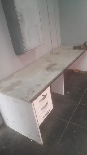 Mesa para oficina base ferro- 2,50x0,81