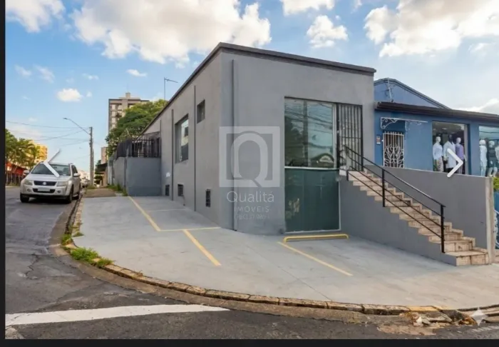 Casa Comercial à Venda em Sorocaba