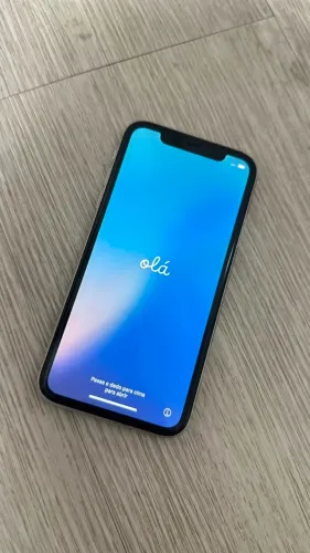 iPhone 11 Branco - 64GB