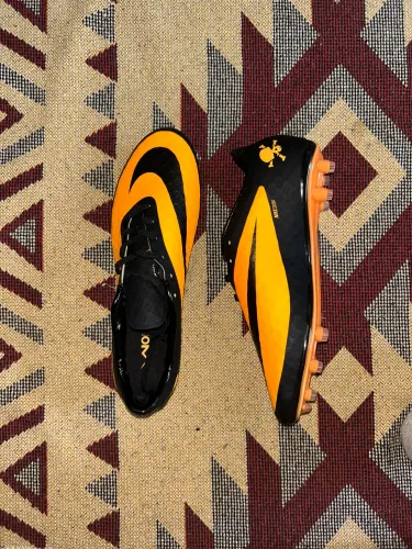 Chuteira de campo Nike Hypervenom Phantom RGN SE