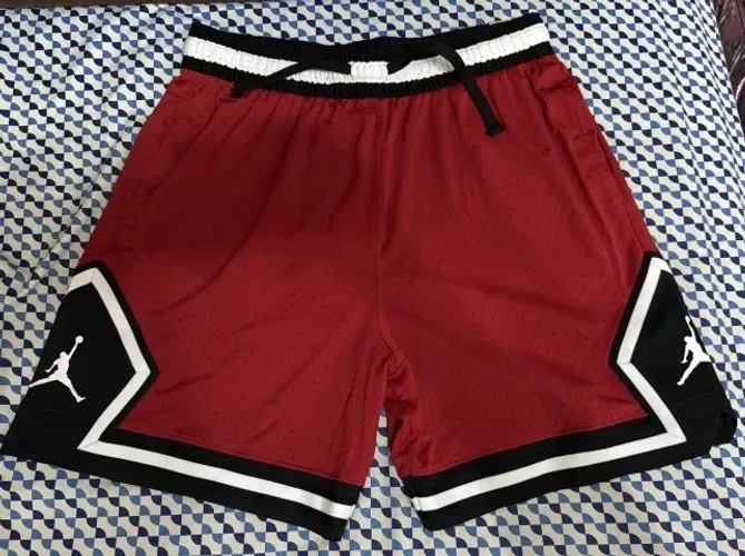 bermuda jordan gg
