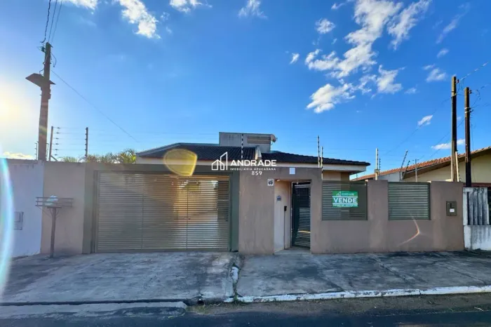 Casa à venda, Afonso Alves de Camargo.