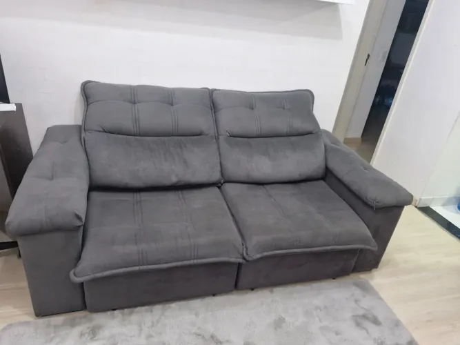 Sofá Retrátil e Reclinável