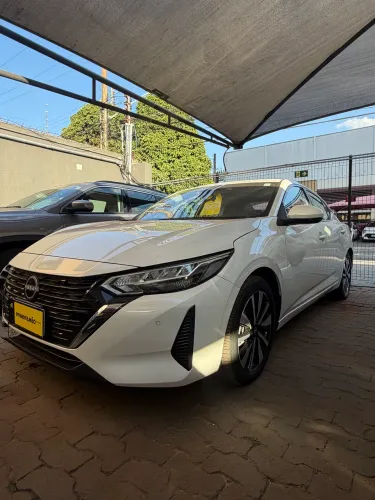 Nissan Sentra Advance 2.0 16V Aut. 2025