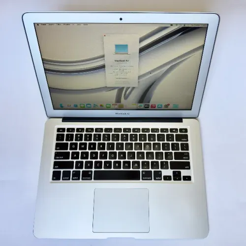 MacBook Air bem conservado