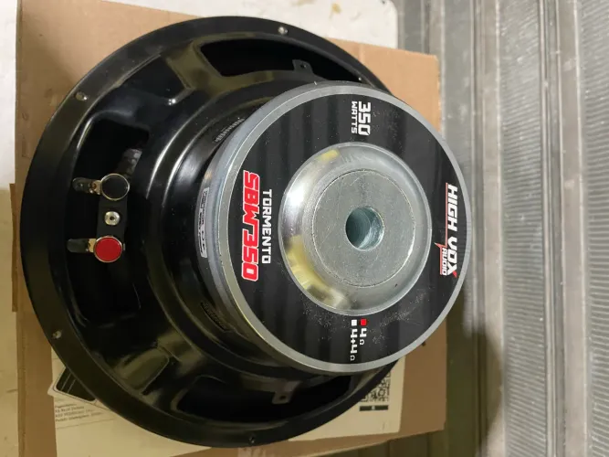 Subwoofer Tormento 12 polegadas
