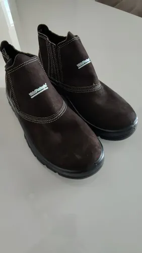 Bota de segurança NOVA
