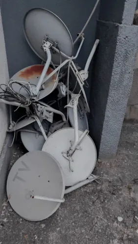 Vendo Antenas tem várias 25,00 cada