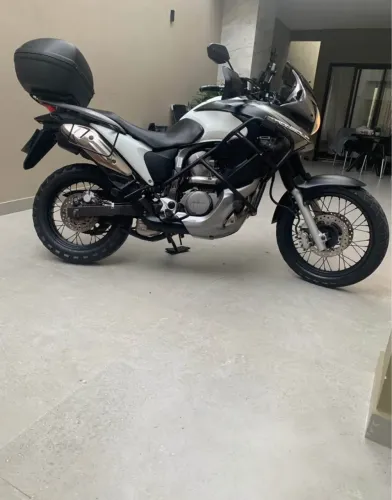 HONDA TRANSALP 700