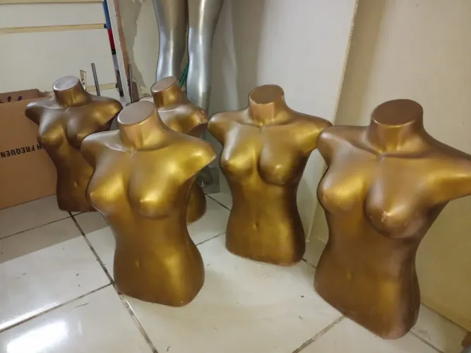 Manequim 750$ todos 