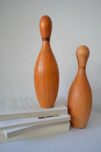 Conjunto de adorno pino de boliche em madeira maciça
