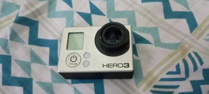 Go Pro Hero 3, com defeito (não funciona)
