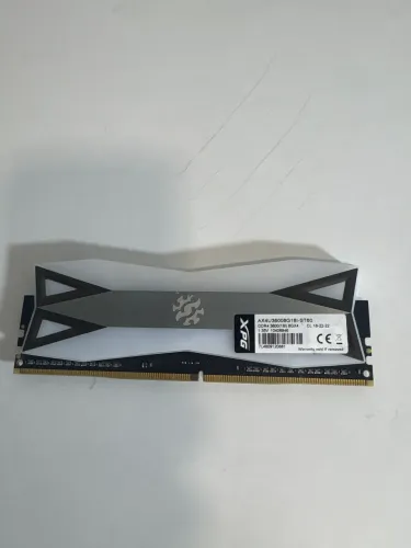 Memória RAM XPG 8gb DDR4