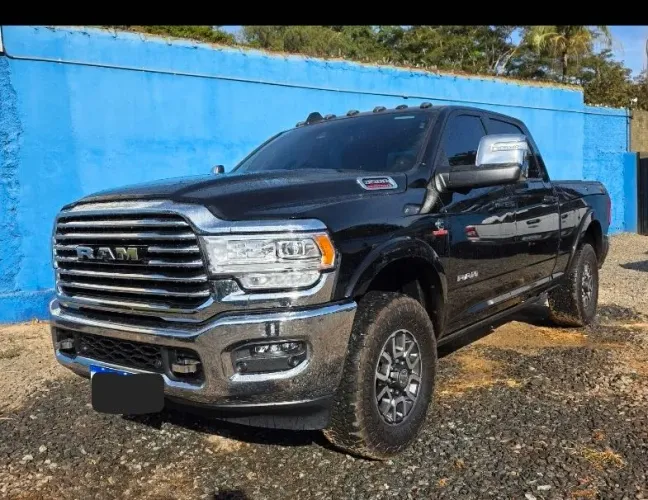 Ram 3500 Limited Longhorn 6.7 TB CD Diesel 2024