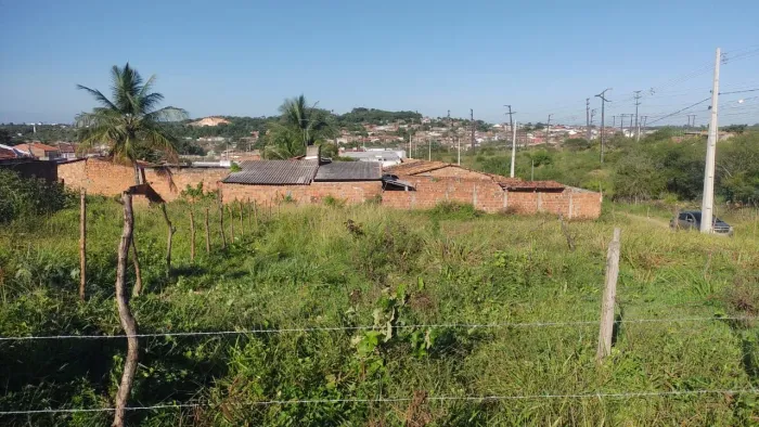 Terreno a venda Rosa de Maio