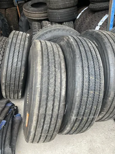 Pneu 295 recapado Goodyear
