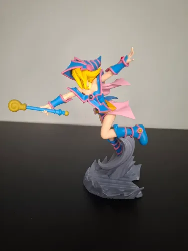 Figure Original Maga Negra Bandai