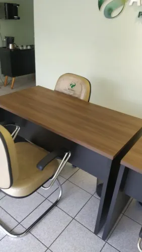 Vendo mesas de escritório