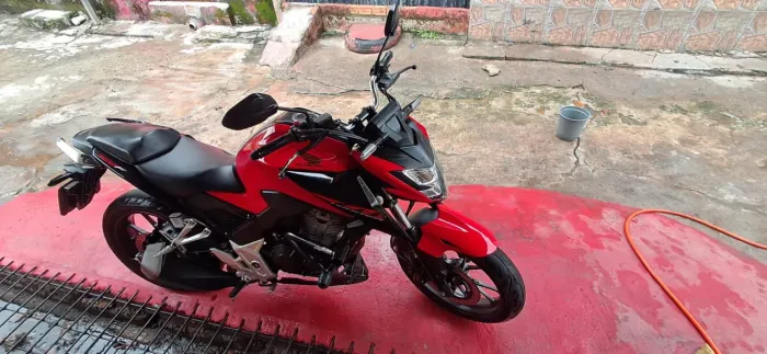 Honda Twister 300F 2024