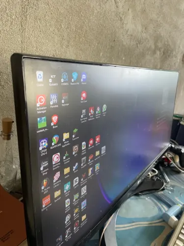 Monitor LG UltraWide 29" Full HD IPS (29WK600) - Ecrã Impecável