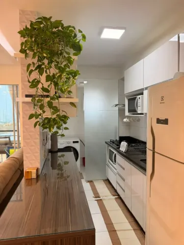 Apartamento Mobiliado no Condomínio Ilha Bela. Com 2 quartos, sendo 1 suíte, 1 vaga de gar