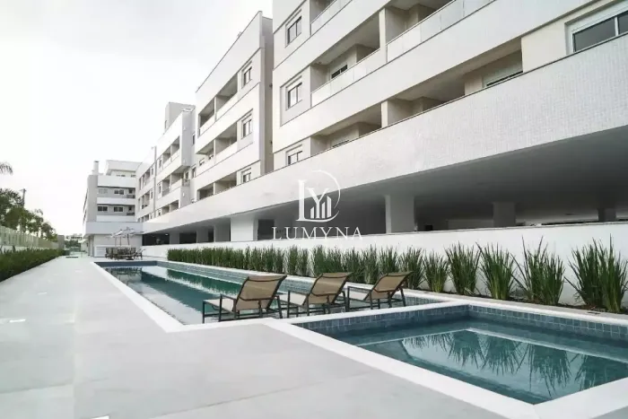 Apartamento com 2 quartos, 1 suíte com 80m2, 2 vagas de garagem