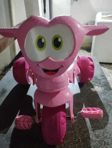Vendo triciclo bandeirantes