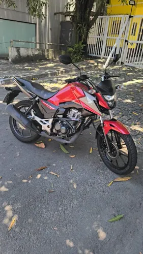 Titan 160 2025 nunca caiu