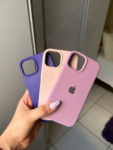 3 cases iPhone 15