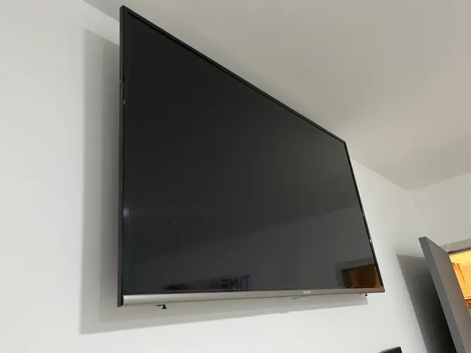 TV SEMP TCL  50 polegadas 
