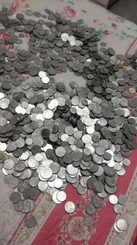 Lote moedas período 1969 a 94 mais de 600. 7 kg de moedas Brasil