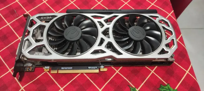 Placa de Vídeo EVGA GTX 1080 Ti SC2 iCX 11GB GDDR5X