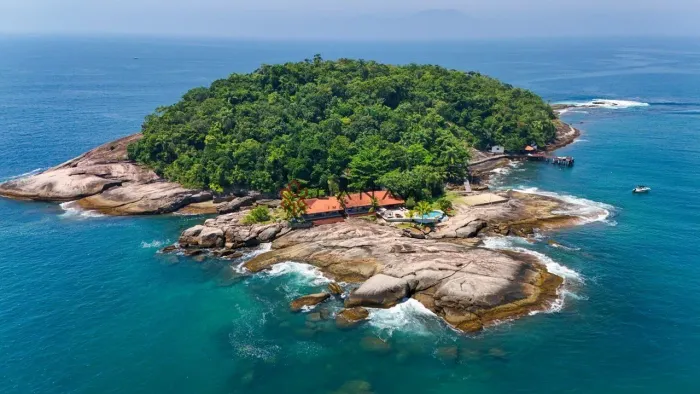 Ilha paradisíaca com água cristalina, um espetaculo na natureza! 7 suítes