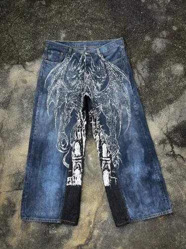 Calça Jeans Customizada A Mão