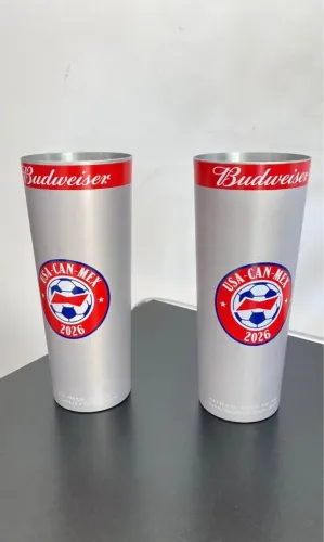 NOVO! 2  Copos Budweiser oficial da copa 2026