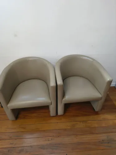 "Poltrona Recepção Salão Bege