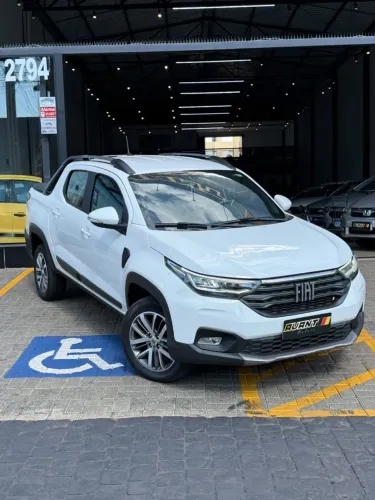 Fiat Strada Volcano 1.3 Flex 8V CD Aut. 2022