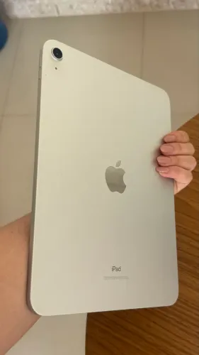 iPad 10