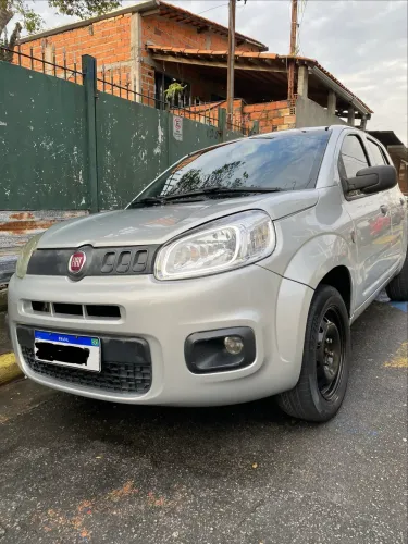 Fiat Uno Attractive 1.0 EVO Fire Flex 8V 5P 2016