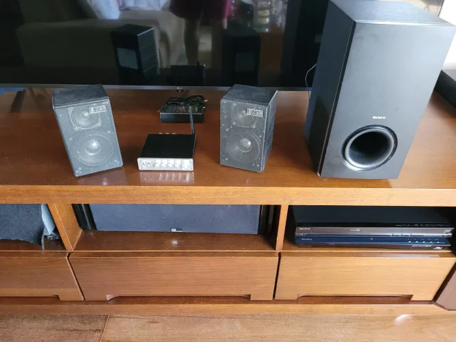 Vendo sistema de som wi-fi