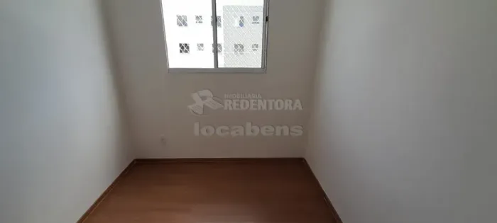 Apartamento com 2 dormitórios e 1 vaga de garagem