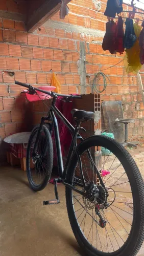 Bicicleta Aro 29 MTB Freio a Disco 21 Marchas Suspensão