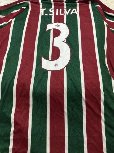 Camisa do Fluminense TAM G autografada pelo Thiago Silva 