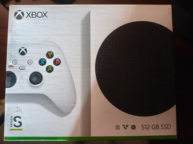 XBOX Series S + 2 controles originais + HD externo 1TB, aceita cartão 