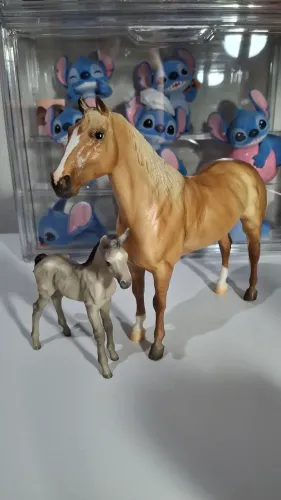 Breyer horse traditional mãe e potro