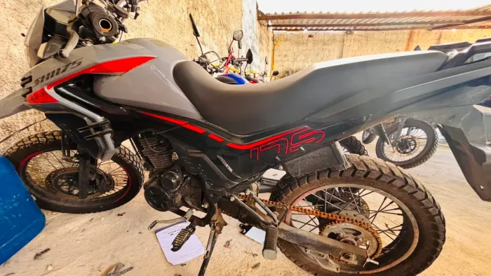Vendo moto Shineray