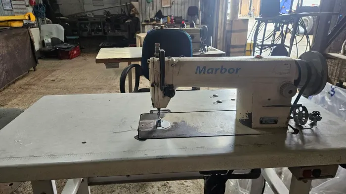 Maquina de costura Reta industrial(revisada)