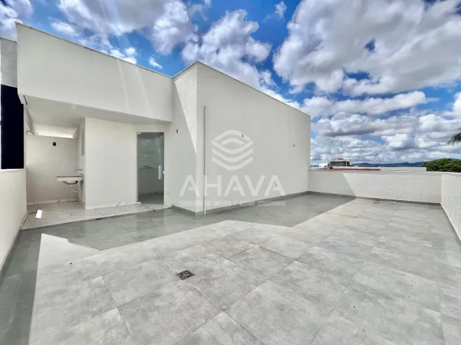 Cobertura com 3 Quartos sendo 1 suíte à Venda, 155m², 2 Vagas, Heliópolis, próximo à Aveni